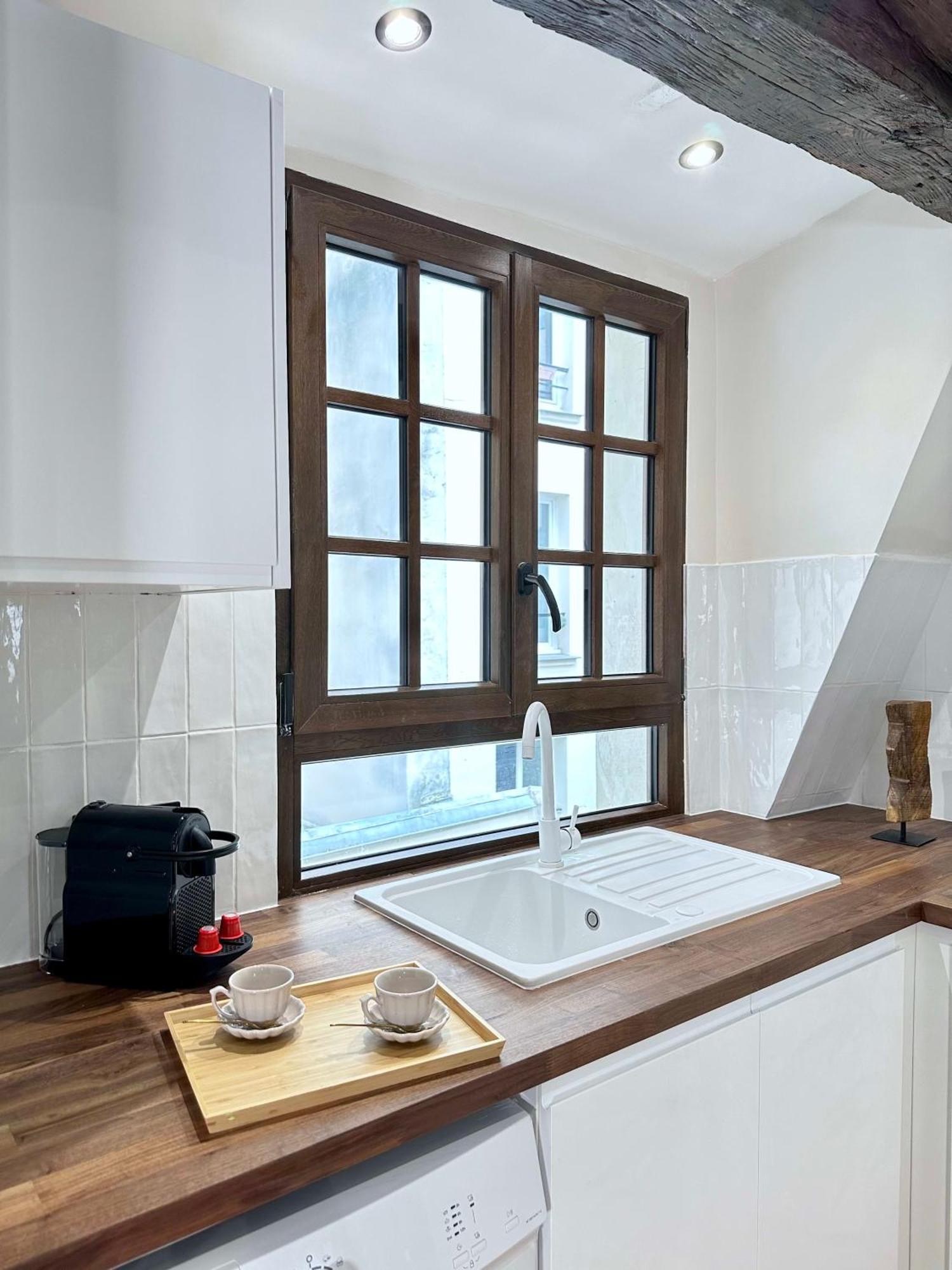 Le Marais' Finest Luxurious Apartment パリ エクステリア 写真